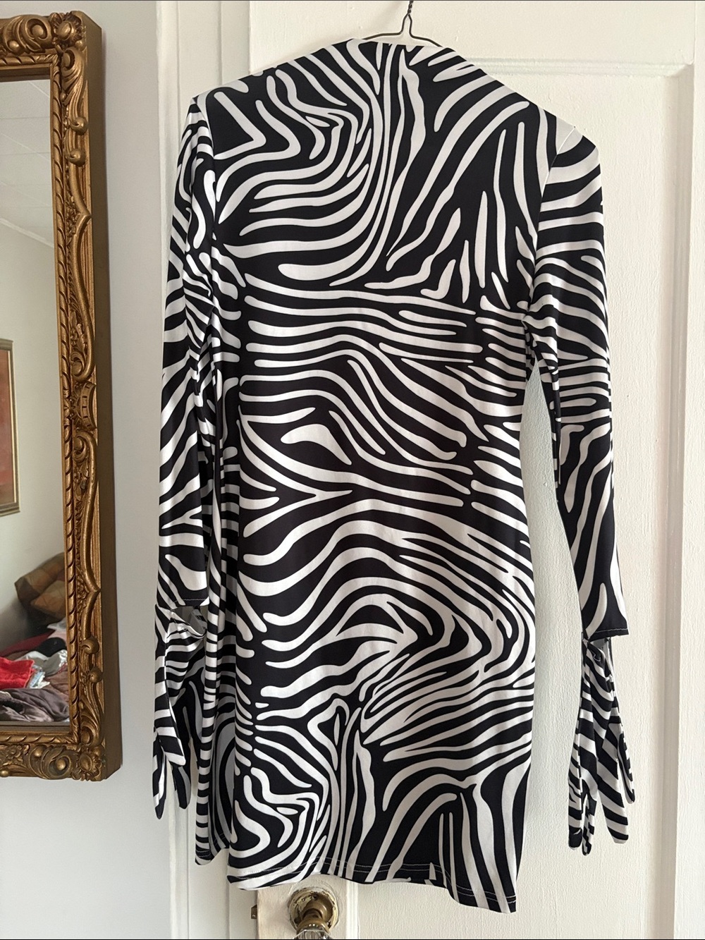 SHEIN Black & White Zebra-Print Long Sleeve Dress